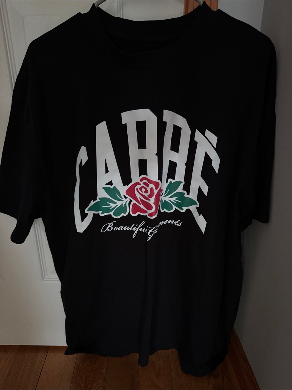 Carré black t-shirt